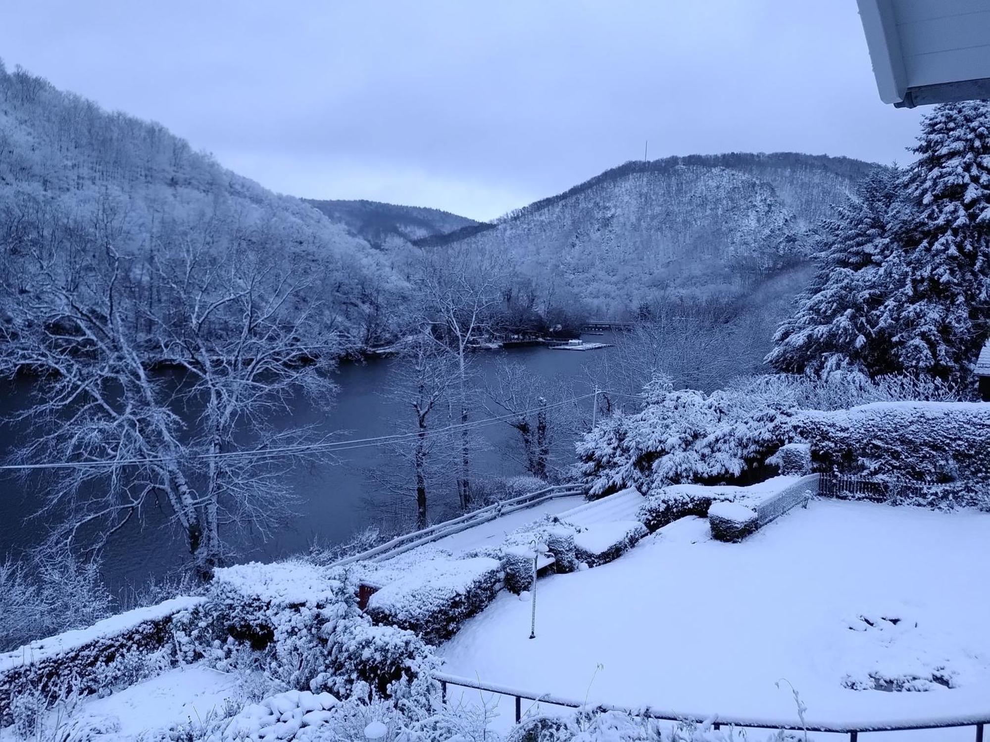 Ferienhaus &#039Freund Am See&#039 1 Heimbach Luaran gambar